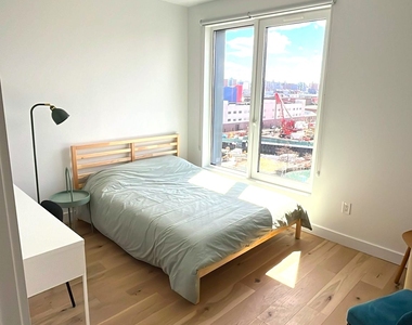 105 Moore Street - Photo Thumbnail 7