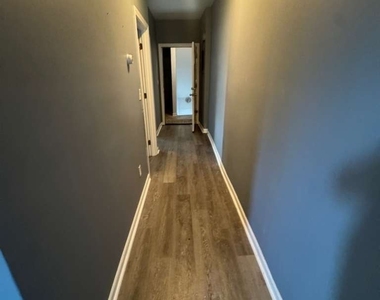1357 Fairfield Avenue - Photo Thumbnail 5
