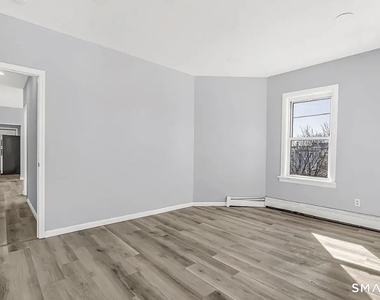 1220 Pembroke Street - Photo Thumbnail 7