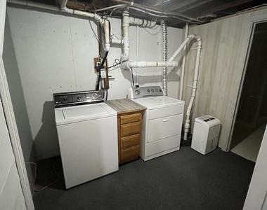 332 Richmond Road - Photo Thumbnail 11