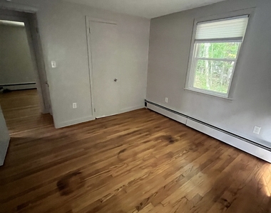 332 Richmond Road - Photo Thumbnail 4