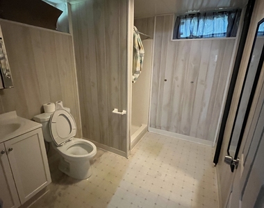 332 Richmond Road - Photo Thumbnail 12