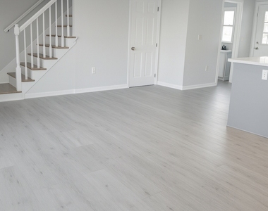 316 High Road - Photo Thumbnail 2