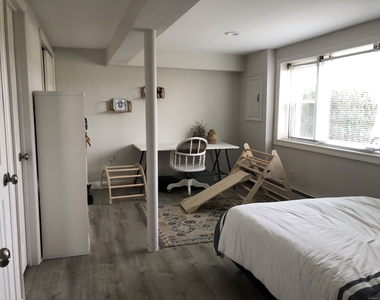 90 Iroquois Road - Photo Thumbnail 9
