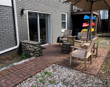 90 Iroquois Road - Photo Thumbnail 17