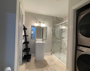 69 Harbour Close - Photo Thumbnail 9