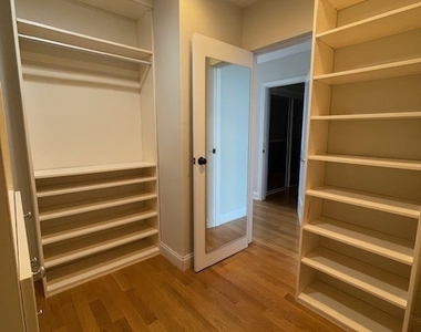 69 Harbour Close - Photo Thumbnail 12