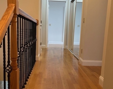 69 Harbour Close - Photo Thumbnail 7