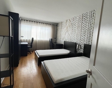 69 Harbour Close - Photo Thumbnail 16