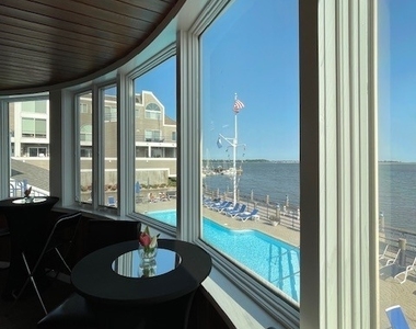 69 Harbour Close - Photo Thumbnail 18