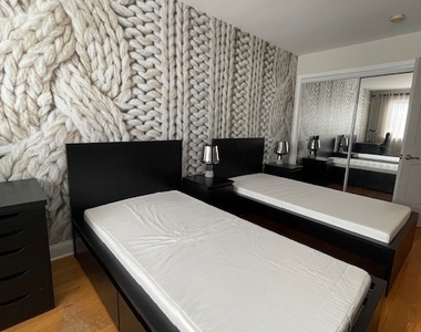 69 Harbour Close - Photo Thumbnail 15