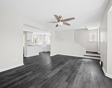 505 Wylie - Photo Thumbnail 4