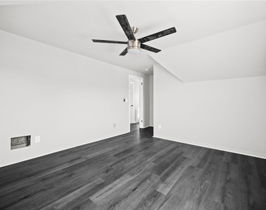505 Wylie - Photo Thumbnail 22