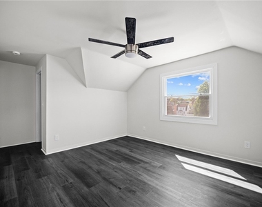 505 Wylie - Photo Thumbnail 21