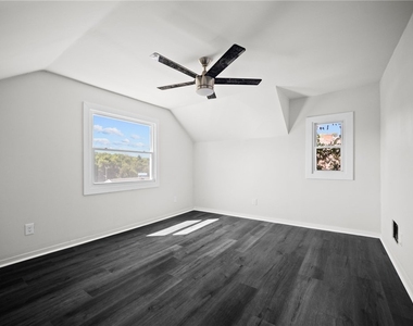 505 Wylie - Photo Thumbnail 20
