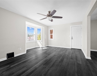 505 Wylie - Photo Thumbnail 6