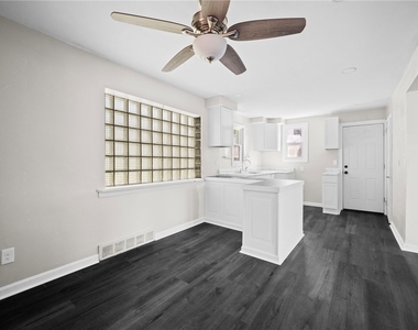 505 Wylie - Photo Thumbnail 10