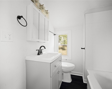 505 Wylie - Photo Thumbnail 28