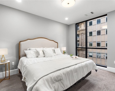 350 Oliver  Avenue - Photo Thumbnail 5