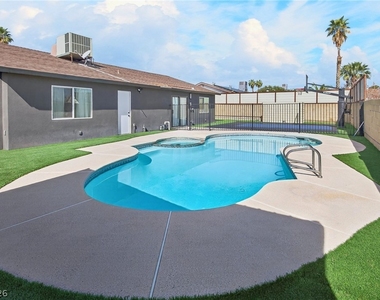 5270 Sepulveda Boulevard - Photo Thumbnail 24