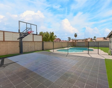 5270 Sepulveda Boulevard - Photo Thumbnail 26