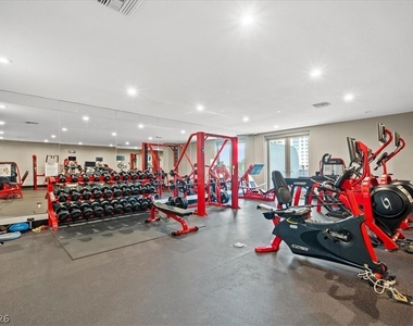 360 E Desert Inn Road - Photo Thumbnail 35