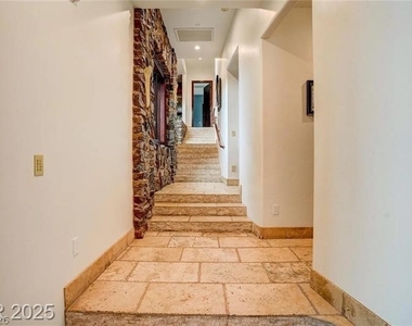 1608 Liege Drive - Photo Thumbnail 38