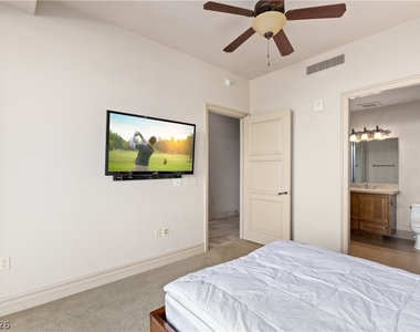 9103 Alta Drive - Photo Thumbnail 20