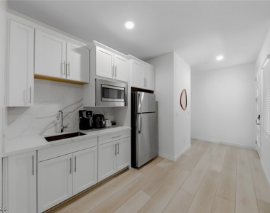 290 Robson Ridge Lane - Photo Thumbnail 36