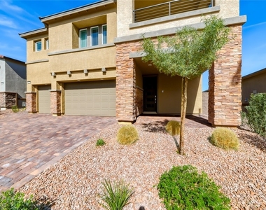 290 Robson Ridge Lane - Photo Thumbnail 1