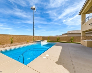 290 Robson Ridge Lane - Photo Thumbnail 47
