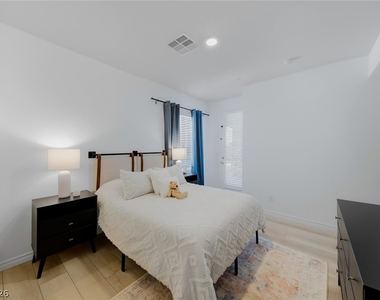 290 Robson Ridge Lane - Photo Thumbnail 38