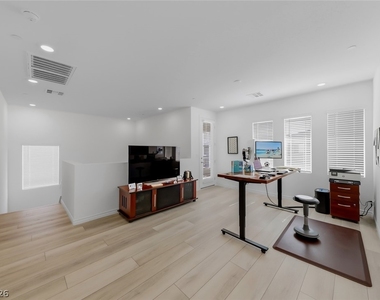 290 Robson Ridge Lane - Photo Thumbnail 28