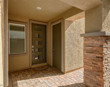 290 Robson Ridge Lane - Photo Thumbnail 32