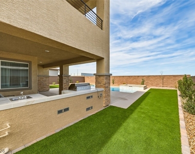 290 Robson Ridge Lane - Photo Thumbnail 48