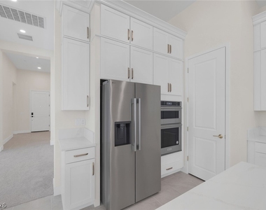 5000 Terramont Drive - Photo Thumbnail 12