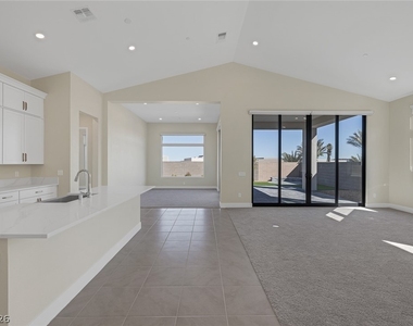 5000 Terramont Drive - Photo Thumbnail 6