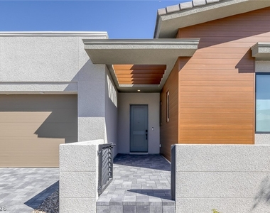 5000 Terramont Drive - Photo Thumbnail 3