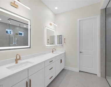 5000 Terramont Drive - Photo Thumbnail 29