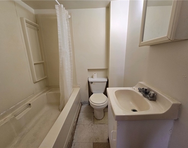 130 E Elisha Street - Photo Thumbnail 7