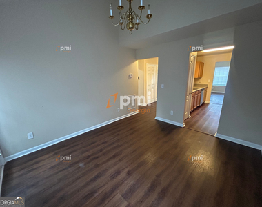 125 Lakeview Trail - Photo Thumbnail 1