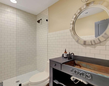 10559 Serenbe Lane - Photo Thumbnail 56