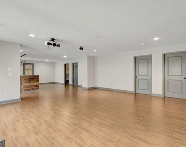 10559 Serenbe Lane - Photo Thumbnail 22
