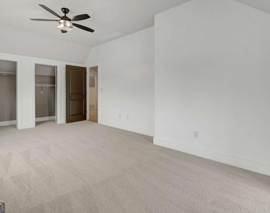 10559 Serenbe Lane - Photo Thumbnail 10