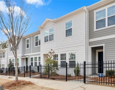 2684 Toucan Way Sw - Photo Thumbnail 2
