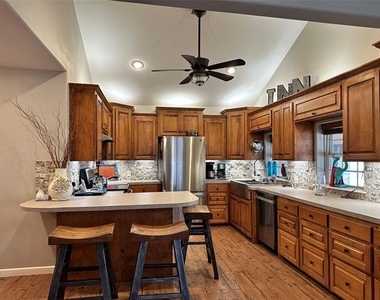 11001 W Lake Road - Photo Thumbnail 21