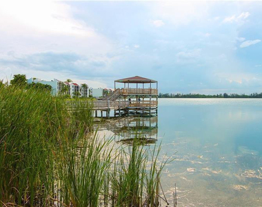 109 Lake Emerald Drive - Photo Thumbnail 34