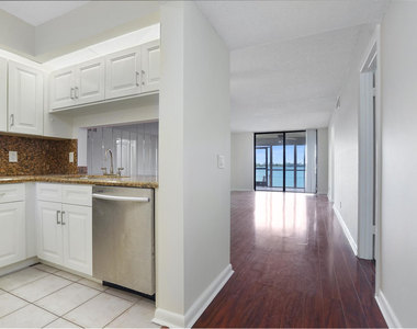 109 Lake Emerald Drive - Photo Thumbnail 1