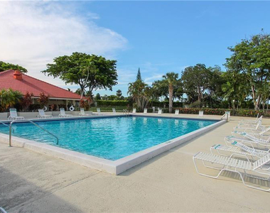 109 Lake Emerald Drive - Photo Thumbnail 32