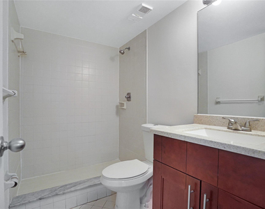 109 Lake Emerald Drive - Photo Thumbnail 18